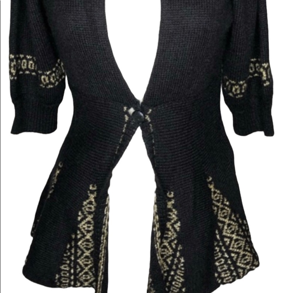 Chaudry KC Women Black & Gold Sweather